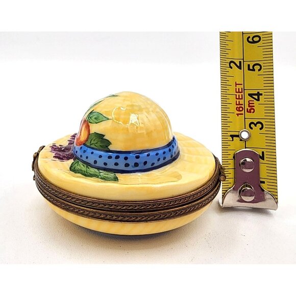 LIMOGES FRANCE PEINT MAIN MARQUE DEPOSEE 'STRAW HAT' TRINKET BOX- SIGNED GIFT - Picture 6 of 9